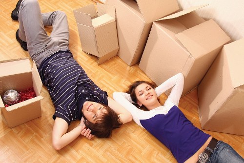 Urban same day moving service in Bermondsey street setting